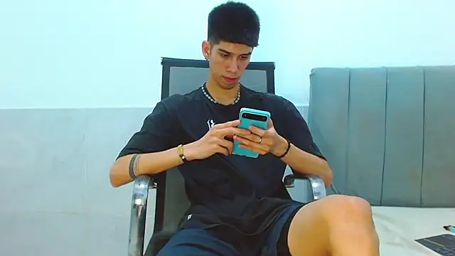 jhony-sex online show from 04-05-26, 11:55