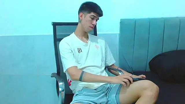 jhony-sex online show from 12-23-25, 02:44