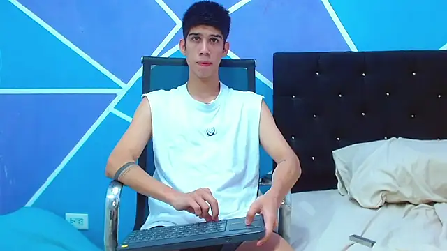 Snapshot of jhony-sex chatting on 02-27-25, 08:24 jhony-sex online show from 02-27-25, 08:24