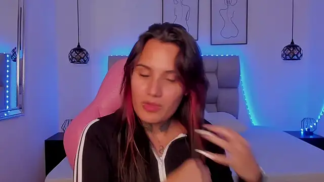 Snapshot of Susan-Sweet-7 chatting on 02-09-26, 08:40 Susan-Sweet-7 online show from 02-09-26, 08:40