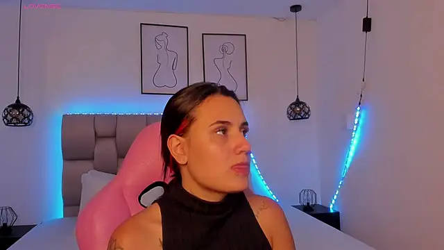 Snapshot of Susan-Sweet-7 chatting on 02-02-26, 08:30 Susan-Sweet-7 online show from 02-02-26, 08:30