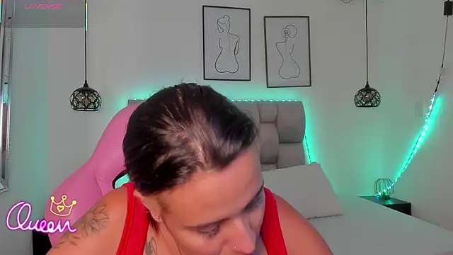 Snapshot of Susan-Sweet-7 chatting on 02-16-26, 08:18 Susan-Sweet-7 online show from 02-16-26, 08:18