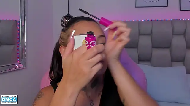 Snapshot of Susan-Sweet-7 chatting on 02-25-26, 08:08 Susan-Sweet-7 online show from 02-25-26, 08:08