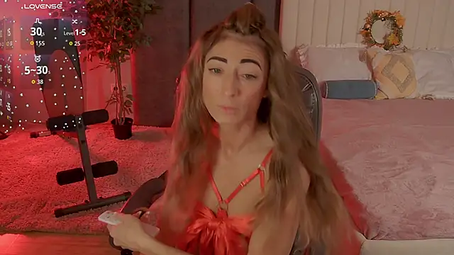  F R A U  online show from 11-08-25, 01:09