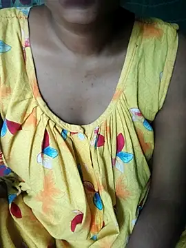 Snapshot of Bengoli--bhabhi chatting on 03-20-25, 09:04 Bengoli--bhabhi online show from 03-20-25, 09:04