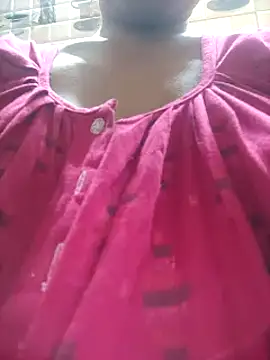 Snapshot of Bengoli--bhabhi chatting on 03-13-25, 08:32 Bengoli--bhabhi online show from 03-13-25, 08:32