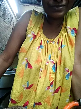 Snapshot of Bengoli--bhabhi chatting on 02-27-25, 01:41 Bengoli--bhabhi online show from 02-27-25, 01:41