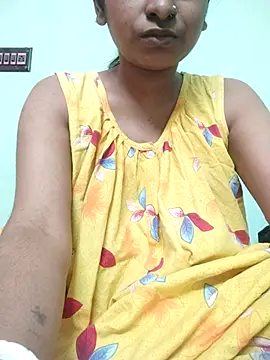 Snapshot of Bengoli--bhabhi chatting on 03-01-25, 02:23 Bengoli--bhabhi online show from 03-01-25, 02:23