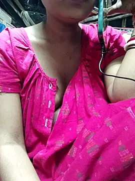 Snapshot of Bengoli--bhabhi chatting on 03-02-25, 09:21 Bengoli--bhabhi online show from 03-02-25, 09:21