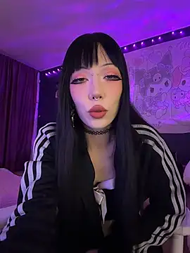 Misa Sakurai online show from 12-05-25, 12:21