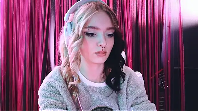 Avi Nile online show from 03-11-25, 05:46