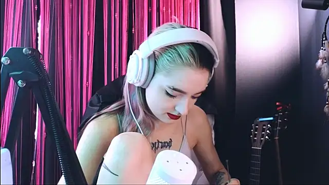 Avi Nile online show from 09-22-25, 04:40