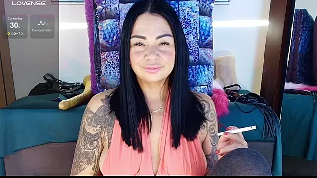 Snapshot of Ginna--mia chatting on 07-15-26, 01:23 Ginna--mia online show from 07-15-26, 01:23