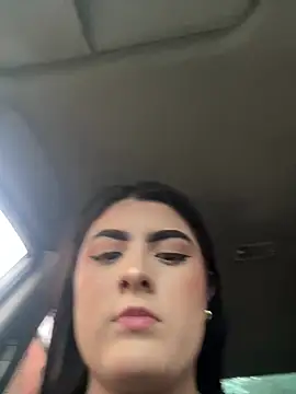 IrisBaker online show from 03-01-25, 10:42