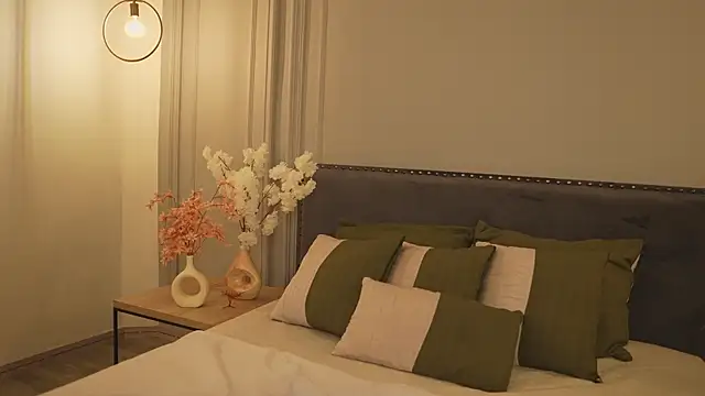 IrisBaker online show from 02-28-26, 10:53