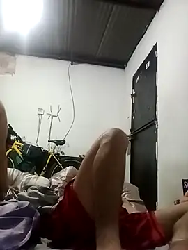 Mrdetonador online show from 04-18-26, 05:32