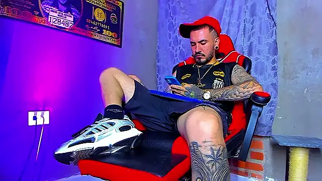 smoker445 online show from 10-05-25, 11:17