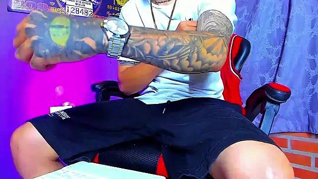 smoker445 online show from 10-30-25, 07:11