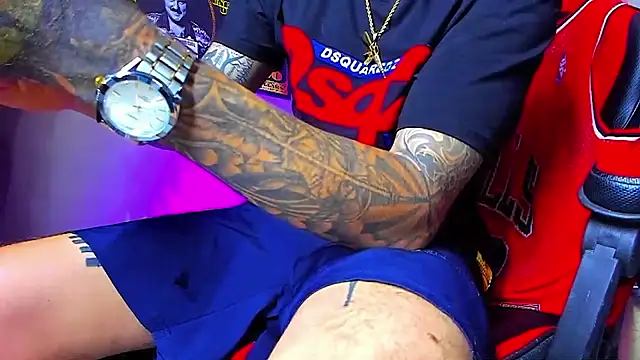 smoker445 online show from 10-14-25, 01:28