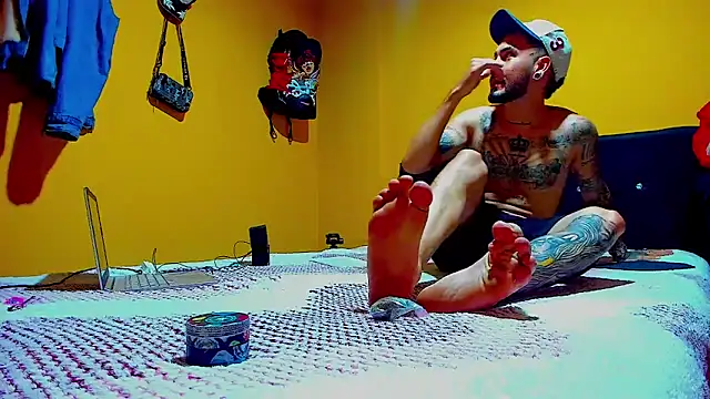 smoker445 online show from 12-18-25, 12:38