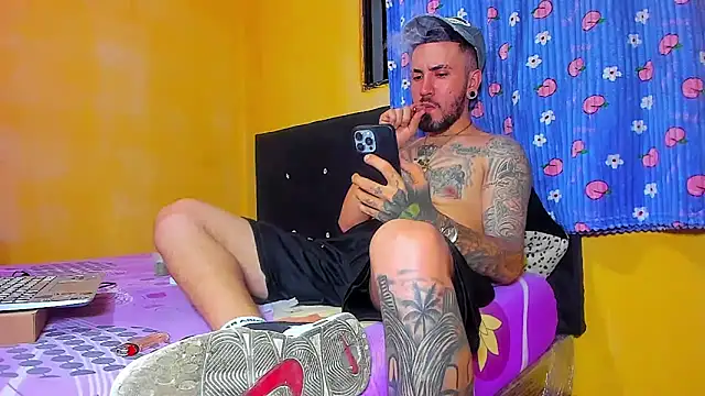 smoker445 online show from 03-26-26, 07:28