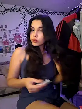 xlalitaxxx online show from 01-01-25, 02:19