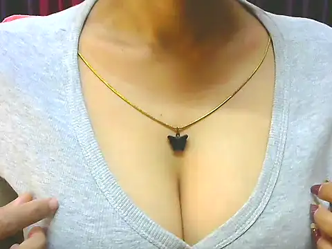 ishmita99 online show from 11-08-25, 03:10