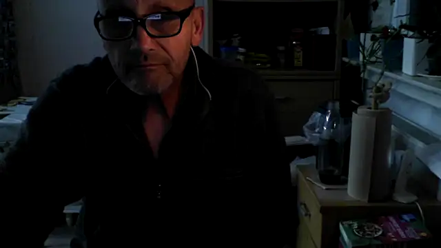 Snapshot of tino66 chatting on 05-08-26, 07:50 tino66 online show from 05-08-26, 07:50