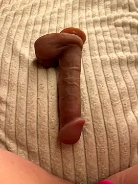 Leanaa Jolly online show from 10-14-25, 11:55