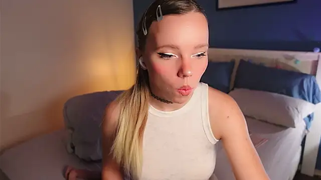 Ayra Lust online show from 03-29-26, 01:46