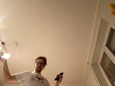 larsgessner30 online show from 12-03-25, 10:42