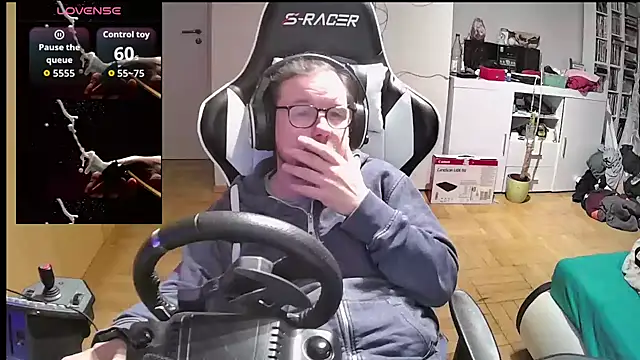 larsgessner30 online show from 10-20-25, 09:15