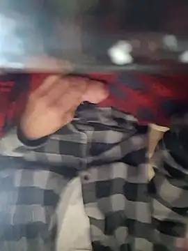 Snapshot of dougyhung2231 chatting on 04-01-26, 05:43 dougyhung2231 online show from 04-01-26, 05:43