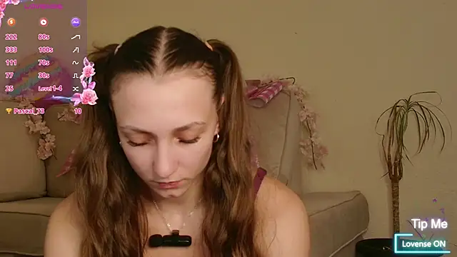 Milky flexy cat online show from 05-09-26, 03:48