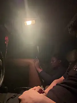 casadoscuriosos97 online show from 02-25-25, 03:31