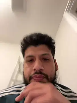 casadoscuriosos97 online show from 02-05-25, 07:53