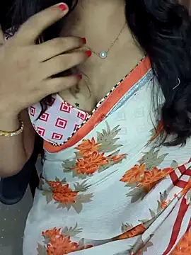 Snapshot of Tanvi-patil chatting on 02-12-25, 03:49 Tanvi-patil online show from 02-12-25, 03:49