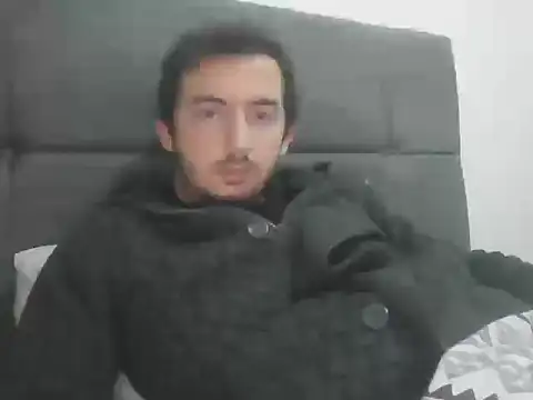 laynufff online show from 11-29-25, 05:57