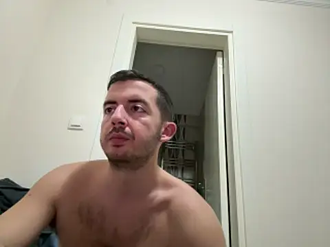 laynufff online show from 04-03-26, 05:52