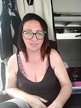 cuplubijoanna online show from 04-22-26, 12:01