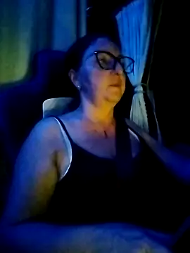Snapshot of cuplubijoanna chatting on 10-10-25, 03:51 cuplubijoanna online show from 10-10-25, 03:51