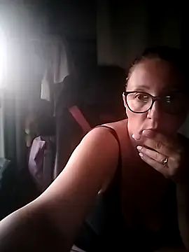 Snapshot of cuplubijoanna chatting on 06-24-26, 08:17 cuplubijoanna online show from 06-24-26, 08:17
