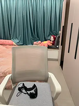 Snapshot of palzkybi123 chatting on 02-06-26, 01:45 palzkybi123 online show from 02-06-26, 01:45