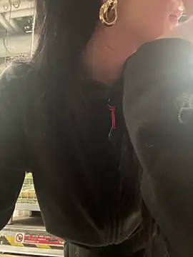 Snapshot of hrnxyygirl chatting on 01-10-25, 02:34 hrnxyygirl online show from 01-10-25, 02:34