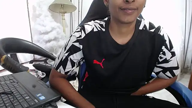 yohatinelly07 online show from 11-28-25, 08:31