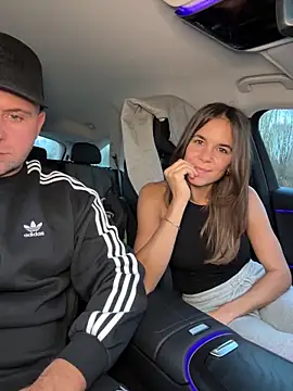 JuicyFruits93 online show from 12-19-25, 03:14