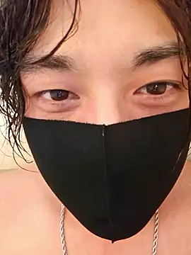 Snapshot of MANNZAAo06 chatting on 12-23-25, 02:22 MANNZAAo06 online show from 12-23-25, 02:22