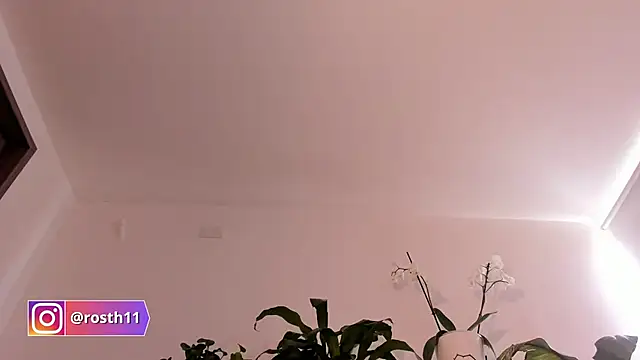 rossth1 online show from 10-25-25, 07:03