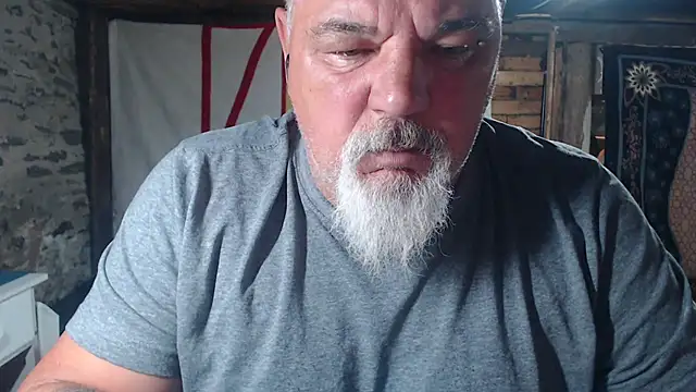 Newfiesausage1972 online show from 06-22-26, 09:17