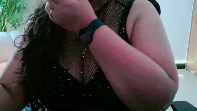 Gracefulgoddess online show from 04-14-26, 04:28